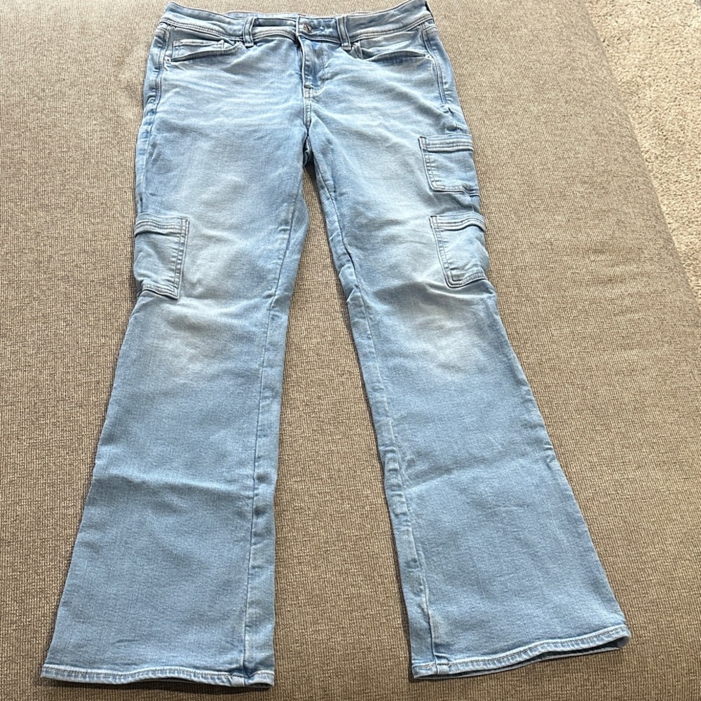 American Eagle Next Level Stretch Kick Boot Carpenter Pockets Light Wash Jeans